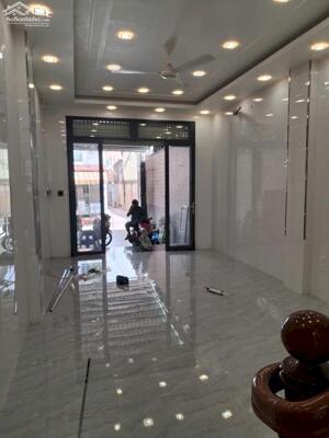 Bình Tân, Bình Trị Đông, Gần Mặt tiền, Nhà đẹp 5Tầng,Thang máy, giá rẻ