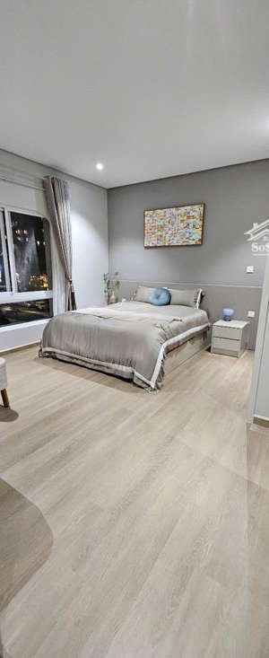 cần bán căn hộ cáo cấp riverside residence, phú mỹ hưng, giá 13 tỷ