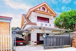 bán nhà 2 mặt tiền đường ô tô lớn ngay hồ xuân hương thích hợp nghỉ dưỡng, kinh doanh villa giá rẻ