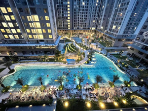 bán 3 căn 69m (2pn-2wc) có ban công - full nội thất, có sổ hồng , hướng nội khu. giá 3 tỷ (102%).
