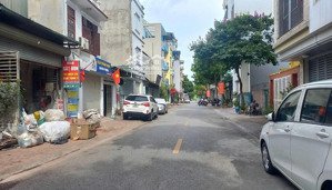 mặt phố nguyễn văn hưởng - mặt phố - sau là là mặt hồ, công viên. 95m2 x 1 tầng x mt7.9m - tặng gpx