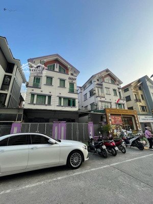 biệt thự đơn lập siêu vip tinh hoa kđt dịch vọng : 307m2 x 4 tầng x mặt tiền 15m x 90 tỷ