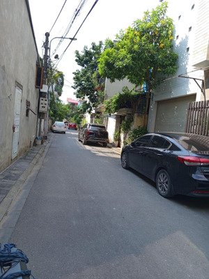 bán đất tại thị trấn đông anh, 6,3 tỷ, 60m2, mặt tiền 4m, ngõ 6m
