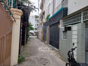 nhà 4m x 14m, 03 tầng, hẻm xe hơi quay đầu, sổ hồng chính chủ lâu đời