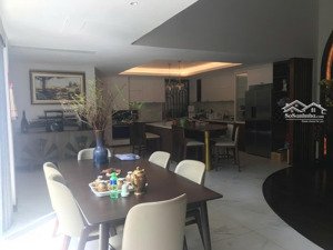 biệt thự trung tâm q.1 hầm, 4 lầu, hồ bơi không gian sống dành riêng cho giới tinh hoa!