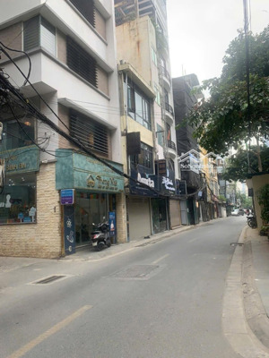nhà bán - lạc long quân - 2 thoáng - gần oto tránh - vài bước ra hồ tây - dt 36m - mt 6m giá 7,35
