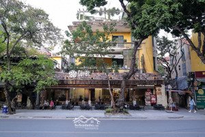 cho thuê nhà lô góc mặt phố nguyễn thị định 500m2, mặt tiền hơn 20m giá hợp lý - kd mọi mô hình