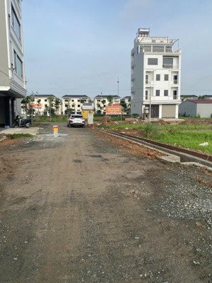 cần bán gấp 57.1m2 đường 11m, vành đai 3.5, xã vân canh, hoài đức, hà nội, 2 mặt thoáng