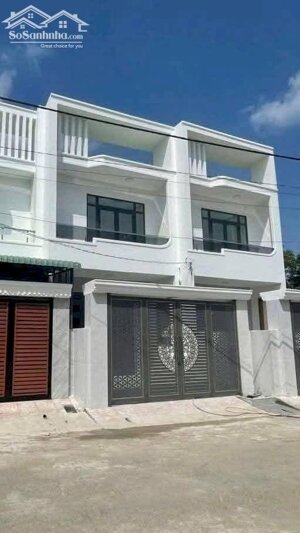 Nhà mới xây 3.85 tỷ/100 m2/1 lầu 1 trệt, đường nhựa 2 ô tô