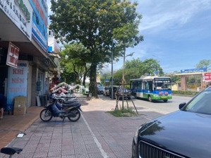 bán nhà dân xây p. gia thụy, 50m2, 2 mặt thoáng, morning đỗ cửa, 20m ra oto tránh, sẵn dòng tiền