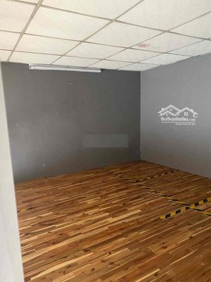 nhà mặt tiền quốc lộ 1a, 4mx12m, phòng ngủ riêng, tiện kinh doanh, giá 6 triệu