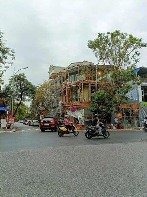 (siêu phẩm) mặt đường trung tâm, gần nhà hát lớn - 185m2 - mt 10m - lô góc - hợp đồng thuê khủng