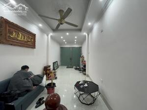 Bán Nhà 48m2 x 5 tầng tại phố Khương Đình, Thanh Xuân, 8,5 tỷ siêu hiếm