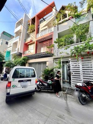 nhà đường khuông việt-tân phú (oto ngủ trong nhà) 95m2(4,4x21,5m)/ 3 tầng(3pn/4wc) chỉ 11,5 tỷ tl.