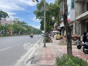 chính chủ cần bán gấp căn nhà mặt phố ngô gia tự : dt 86m2, 4 tầng, mt 4.2m, vị trí kinh doanh