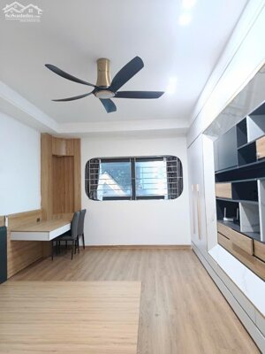 Bán nhà đường Bùi Xương Trạch, Thanh Xuân, nhà đẹp ở ngay, lô góc ngõ thông, ba gác đỗ cửa