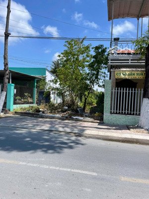 chính chủ bán gấp đất mt đường nguyễn văn tư, tp. bến tre, 510 triệu, 110m2, shr, gần ubnd