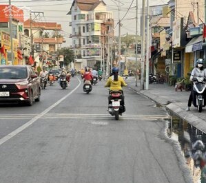 Nhà mặt tiền Phan Đình Phùng, Lái Thiêu