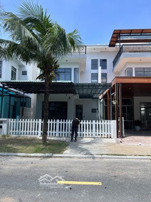 cho thuê biệt thự full nội thất bella villa, 18 triệu, 136m2, đức hòa, long an