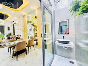 Bán nhà mặt tiền kinh doanh Dương Tử Giang ngay chợ Tân Thành quận 5, DT: 4.1x18m, 5L, giá 19.4 tỷ