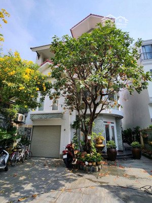 bán biệt thự khu villa hoa hồng đường số 12, p.bình an, quận 2. khu nội bộ chỉ 10 căn. an ninh 24/7