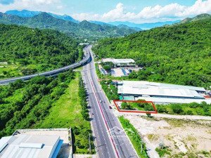 chỉ 22tr/m2 sở hữu 528.7m2 ngang 20.6m. góc 2 mặt tiền đường 2/4( quốc lộ 1c ). nha trang