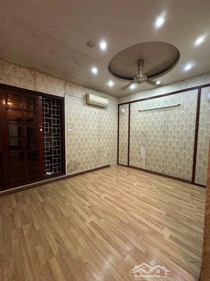 cho thuê từng phòng của nhà riêng 5 tầng tại phố yên lạc, hai bà trưng, hà nội