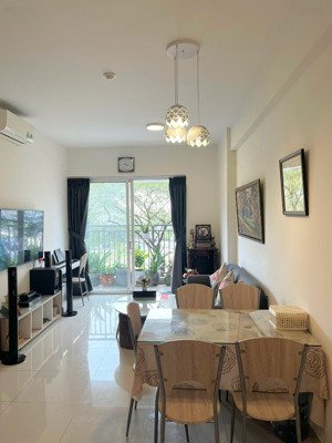 cho thuê căn hộ sunrise riverside 3pn đầy đủ nội thất giá 15tr ở liền