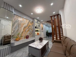 bán nhà mới xây liên mạc 35.2m, 4 tầng, mt 3.36 6.3 tỷ bắc từ liêm .