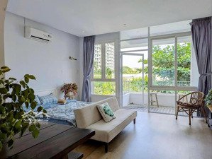 [q2] - mới khai trương - thiết kế hiện đại - gần sala trung tâm