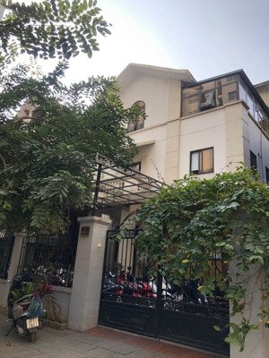 bán biệt thự đơn lập siêu vip - đẳng cấp nhất cầu giấy - ở sướng - kinh doanh văn phòng đỉnh