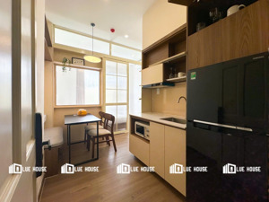 khai trương căn hộ mới. thiết kế sang trọng theo tone ấm theo phòng cách eu. khẳng định đẳng cấp