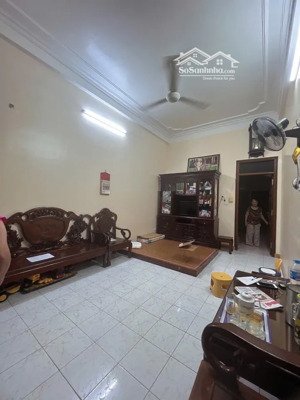 bán nhà phố đông quan cầu giấy 84m2 giá 16,6 tỷ