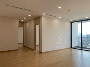 cho thuê căn hộ chung cư paragon duy tân, 140m2, 3pn, đồ cơ bản, 18tr/tháng lh o971,.342'''' 965