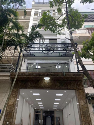 cho thuê nhà nguyễn trãi - king palace 100m2 x 6 tầng, mt 6m, thông sàn, thang máy 68 triệu/tháng