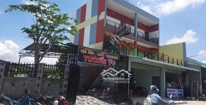 bán 2 lô đất có sẵn nhà, mặt tiền đường nhựa số 6 tại thị trấn long điền huyện long đất