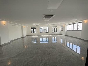 cho thuê văn phòng 80m2 - view đẹp - giá hợp lý tại mễ trì hạ, nam từ liêm
