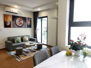 chính chủ bán căn góc toà l4 dt 65m giá 4.55 tỷ