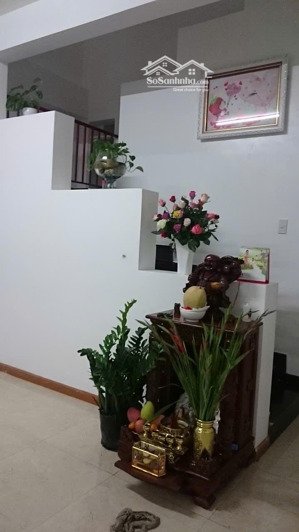 cho thuê nhà nguyên căn phường 2 đà lạt. 84m2. kinh doanh trừ hàng ăn . liên hệ uyên 