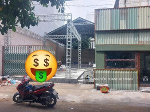 cho thuê nhà kho lê thị hồng - phường 17 - gv- ngang 10 - dài 20m trống suốt- chợ căn cứ