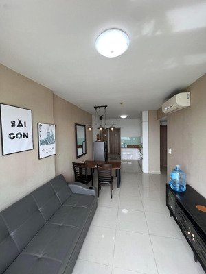 bán căn hộ citi soho - nội thất đỉnh cao - chủ nhà đầu tư hơn 300tr - nhà đẹp lung linh