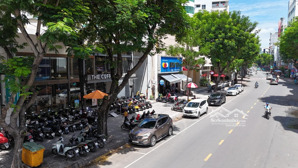 cho thuê 450m2 mt cao thắng, q10 ngay hà đô centrosa. vị trí đẹp + vỉa hè rộng