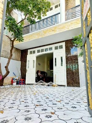 bán nhà riêng cạnh cao thị chính, phú thuận, quận 7, tp.hcm, giá tốt 17,7 tỷ, 168m2