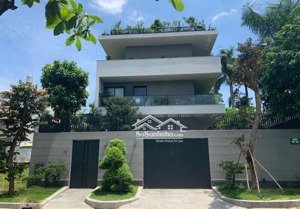 cho thuê nhà biệt thự đẹp, mới, bờ sông, yên tĩnh, có bảo vệ cổng