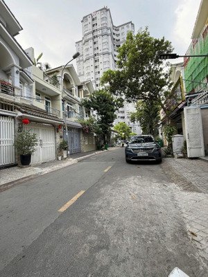 bán đất đẹp ngay công viên cao đức lân, an phú, q2 diện tích khủng 160m2 giá tốt 27.5 tỷ
