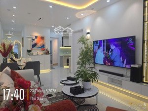 bán sang căn góc 2pn 2wc scenic valley 1 phú mỹ hưng, quận 7 - view đẹp, full nội thất