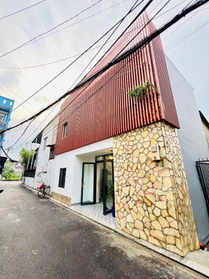 nhà đẹp hẻm nhựa xe tải, đ. thới an 16, ngay bia tiger metro giáp gò vấp, 2pn, 2wc nội thất cao cấp