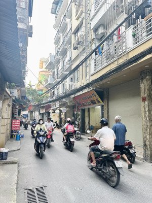 siêu hiếm - bán nhà mặt phố quận hai bà trưng, vỉa hè, kd sầm uất, 64.8m2, 4t, mt 4.3m chỉ 17.x tỷ