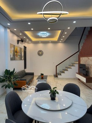 bán nhà 3 tầng xây mới, thiết kế đẹp, hiện đại, trẻ trung, 51m2, 4pn + 3wc. giá 2,xx tỷ (tl)