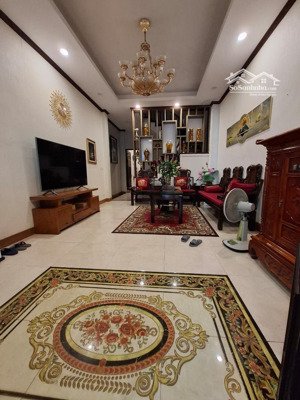 nhà đẹp dành cho giới tinh hoa - văn cao, hồ tây - 80m, 5tầng, khu vip - ở sang - an ninh 24/7.